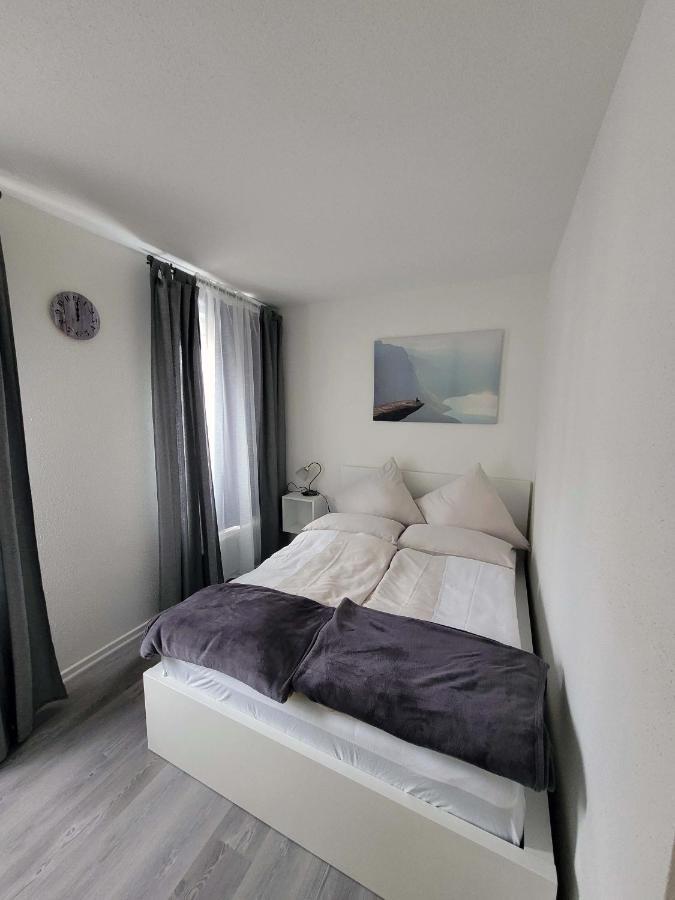 Hotel Restaurant Adria Kroatien บัดเอมส์ ภายนอก รูปภาพ
